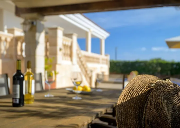 Rafael Menorca By Interhome Hébergement de vacances Sant Lluís